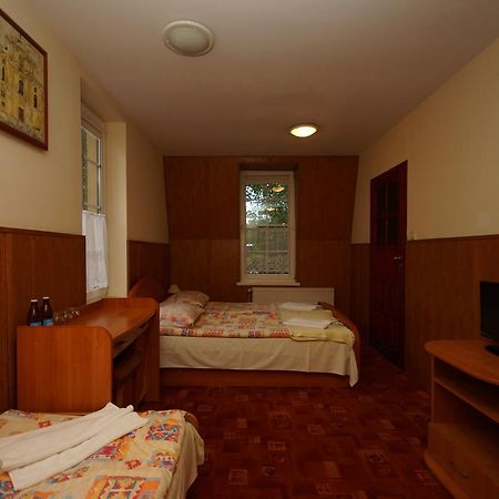 Prohibicja Peter'S Pub Motel มิโคไวกี ภายนอก รูปภาพ