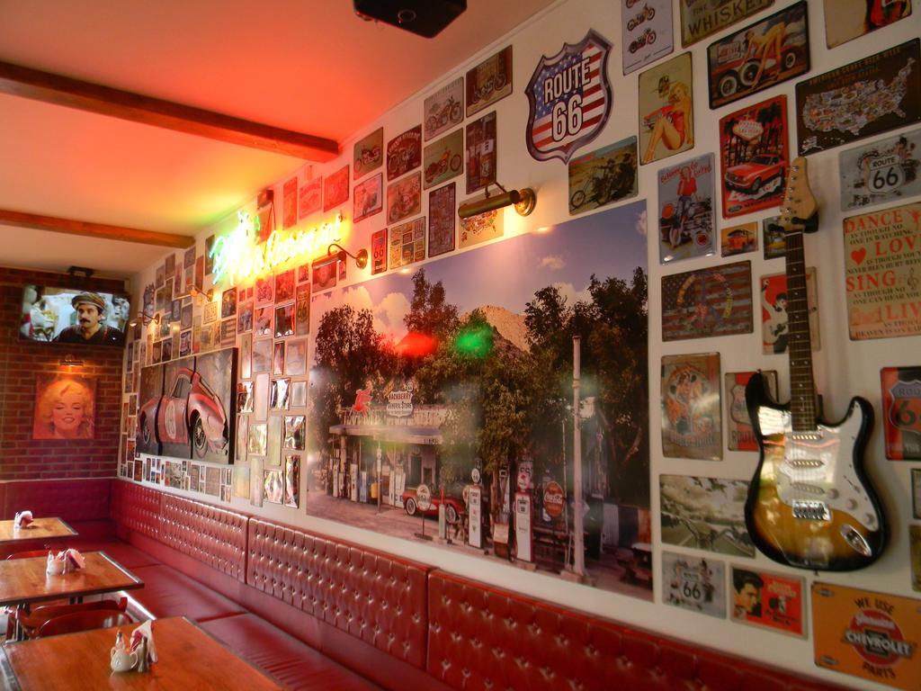 Prohibicja Peter'S Pub Motel มิโคไวกี ภายนอก รูปภาพ
