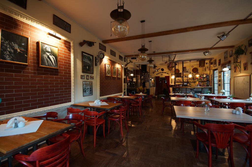 Prohibicja Peter'S Pub Motel มิโคไวกี ภายนอก รูปภาพ